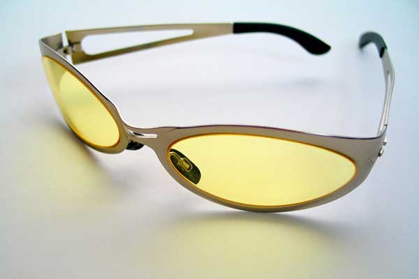 are tinted glasses better than blue light filter glasses?